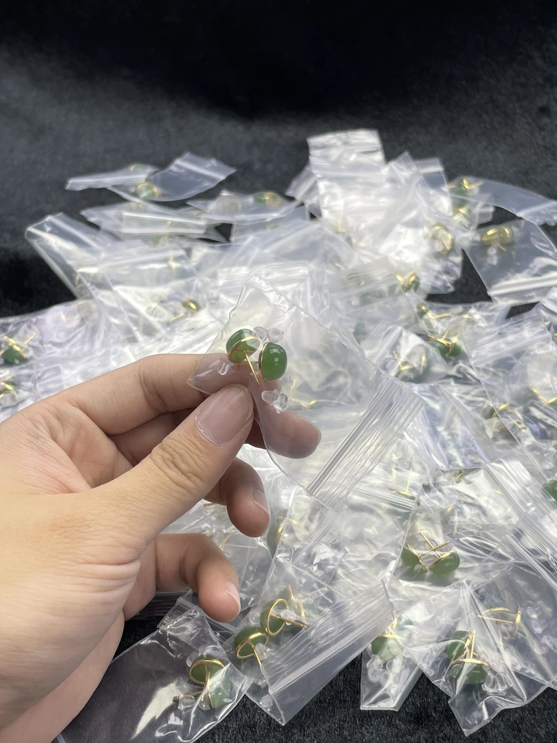 【小耿珠宝】和田玉碧玉蛋面耳钉（多样性发其一）