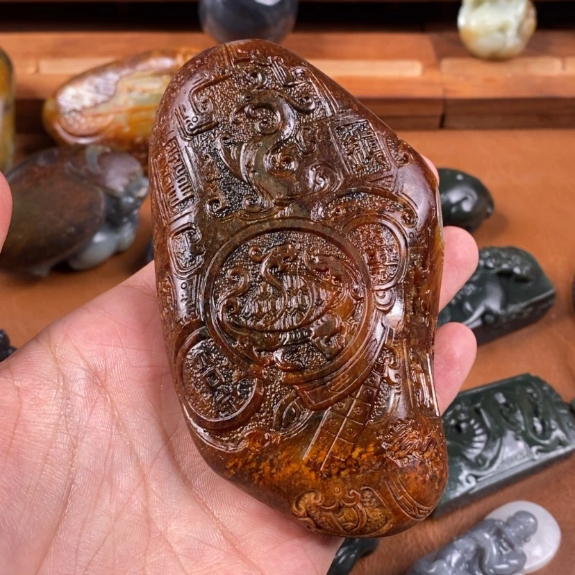 【闪购商品】未镶嵌和田玉挂件心****币