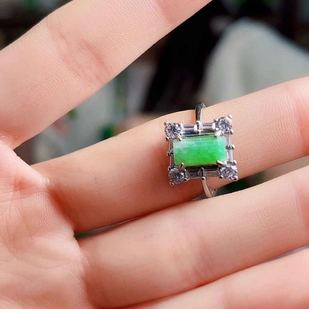 颈饰银S925镶嵌翡翠多样性