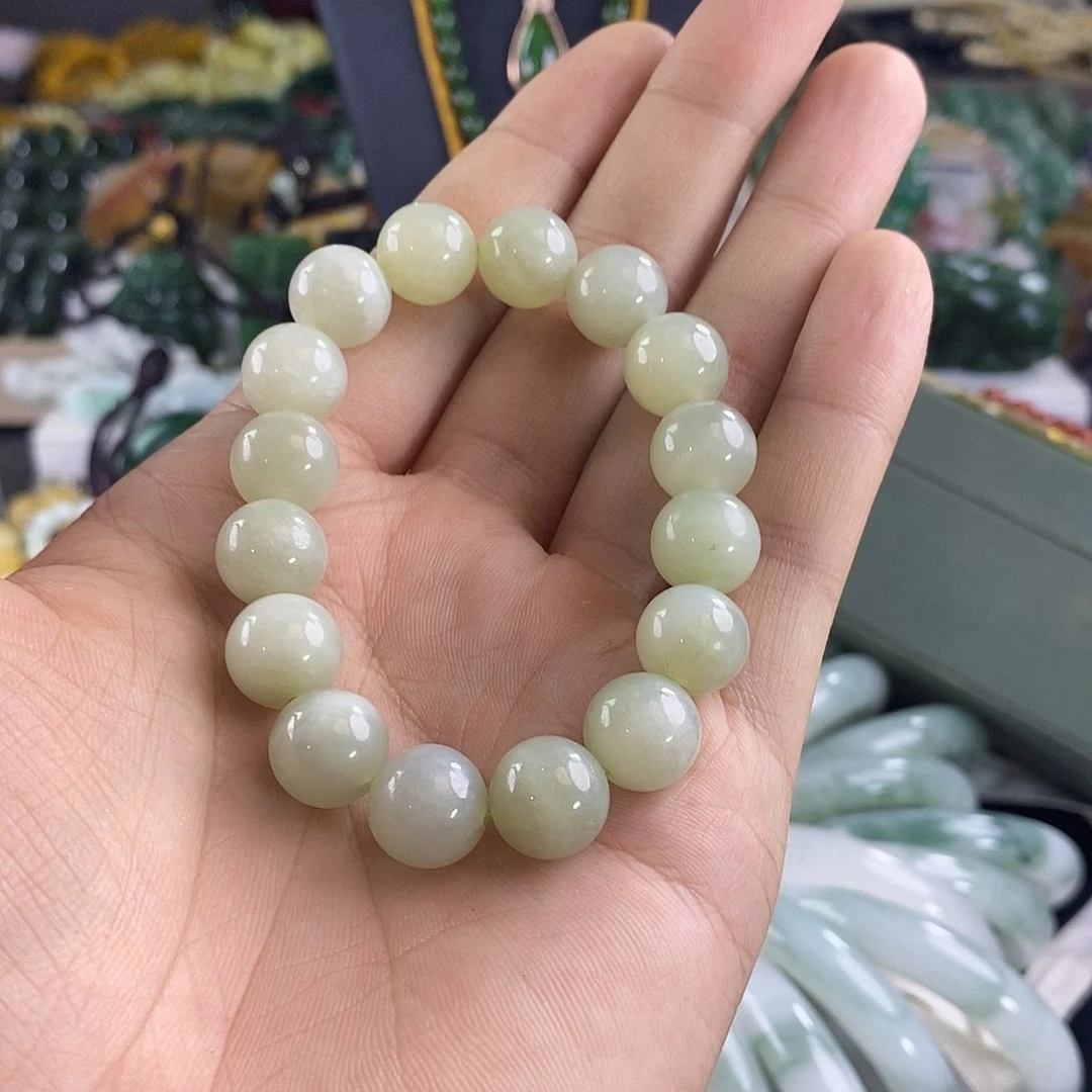 和田玉未镶嵌颈饰12