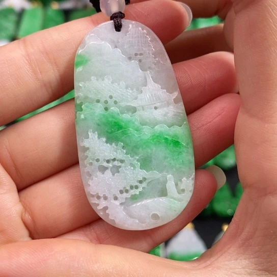 颈饰未镶嵌翡翠吊坠