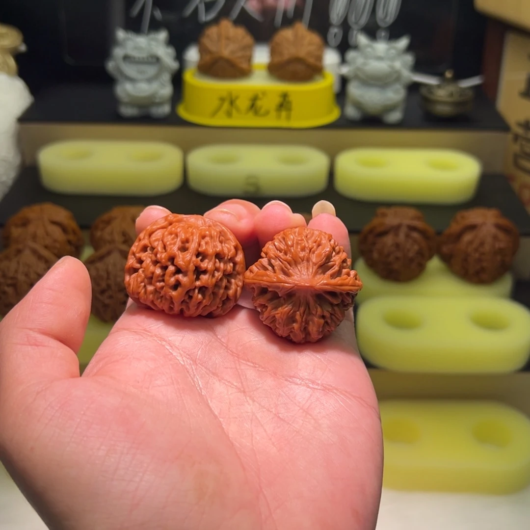 文玩核桃吊坠全品38毕业球体正磨