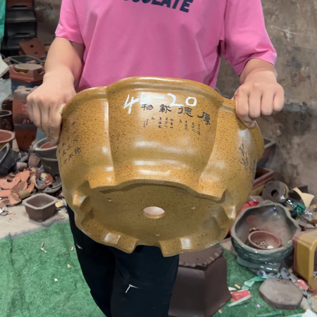 紫砂花盆紫砂艺术