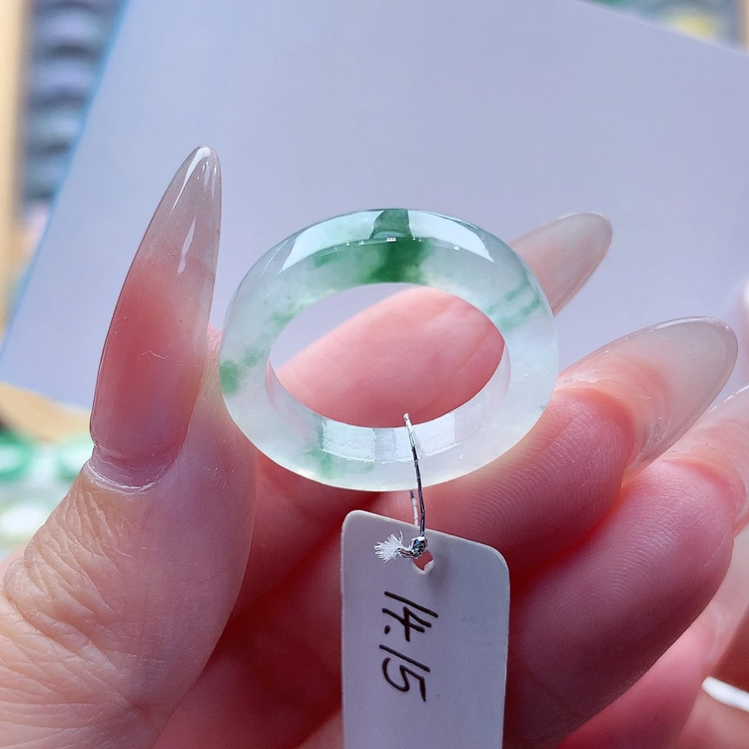 翡翠未镶嵌戒指缅甸A货