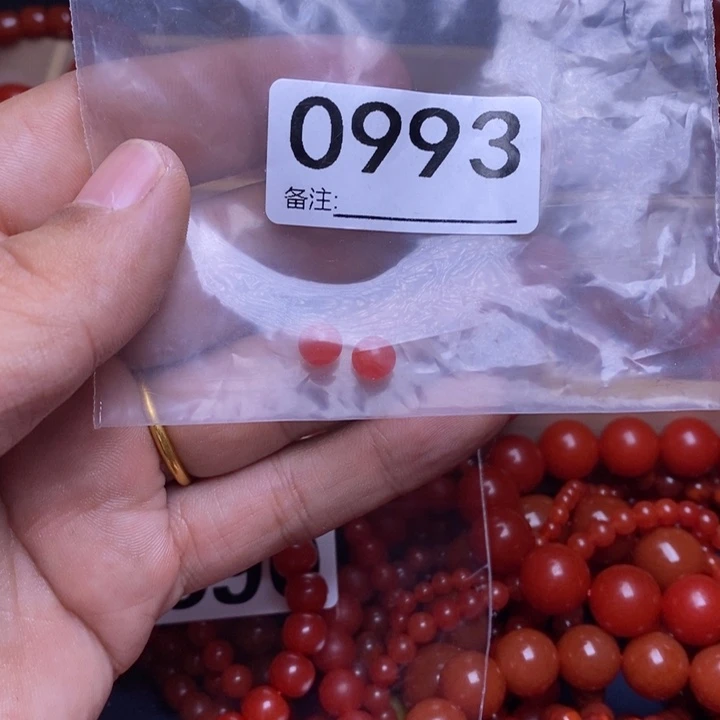 南红玛瑙手链未镶嵌宏****心