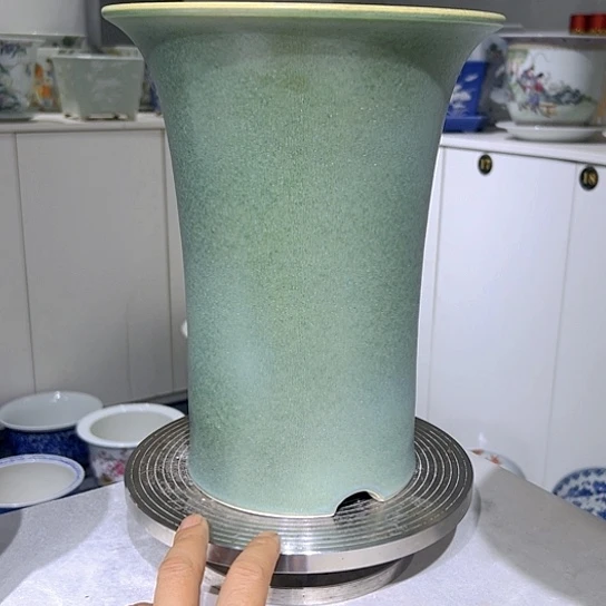 向***生色釉陶瓷花器绿釉雅光陶瓷花器微瑕