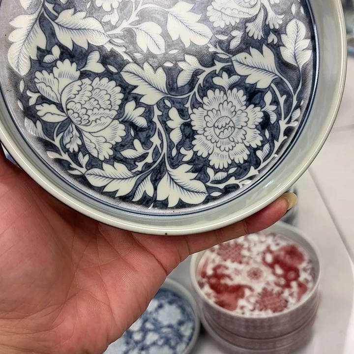 瓷片青花国色天香大胡乘景德镇