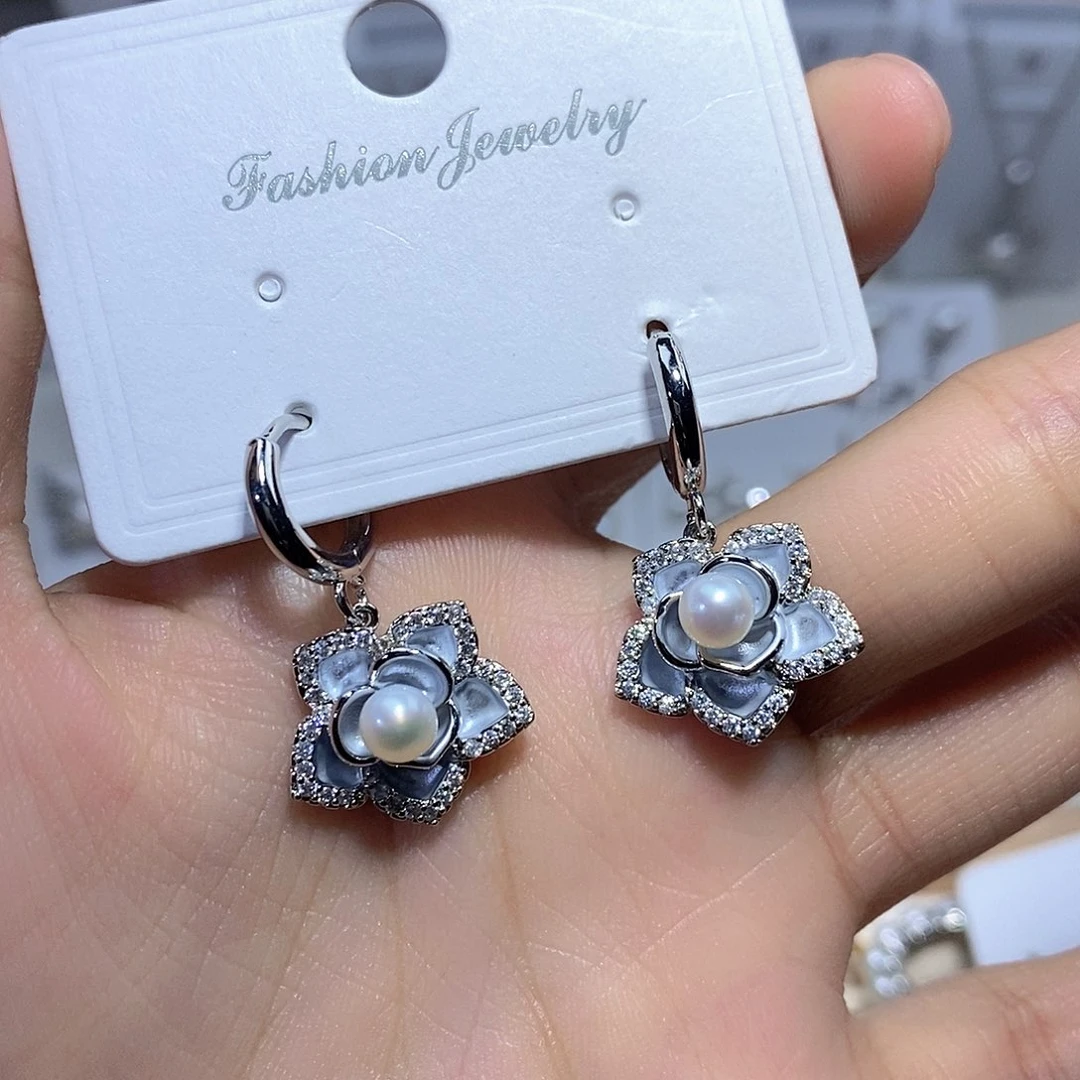 淡水珍珠未镶嵌耳饰