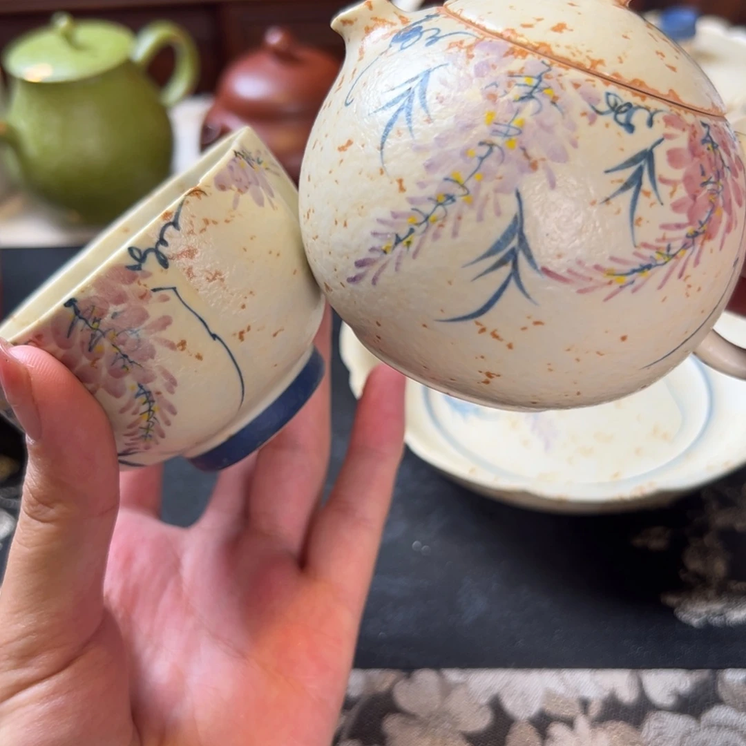 茶具等产品的生产和销售工作