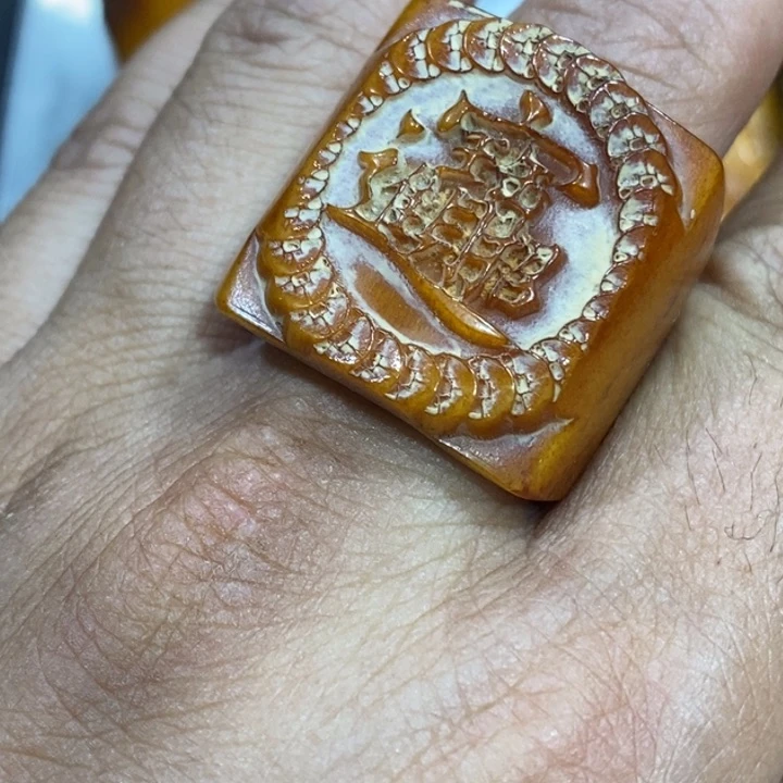 滴血莲花菩提吊坠