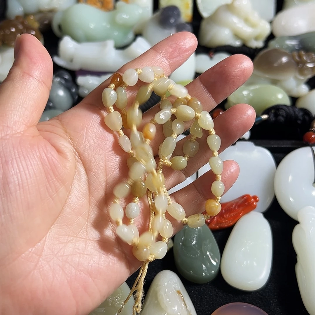 玛瑙/玉髓合金颈饰