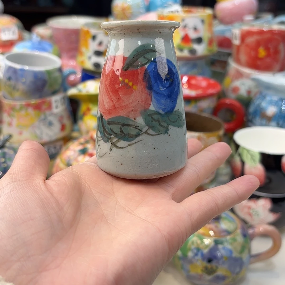 瓷片兔兔好可爱呀打个