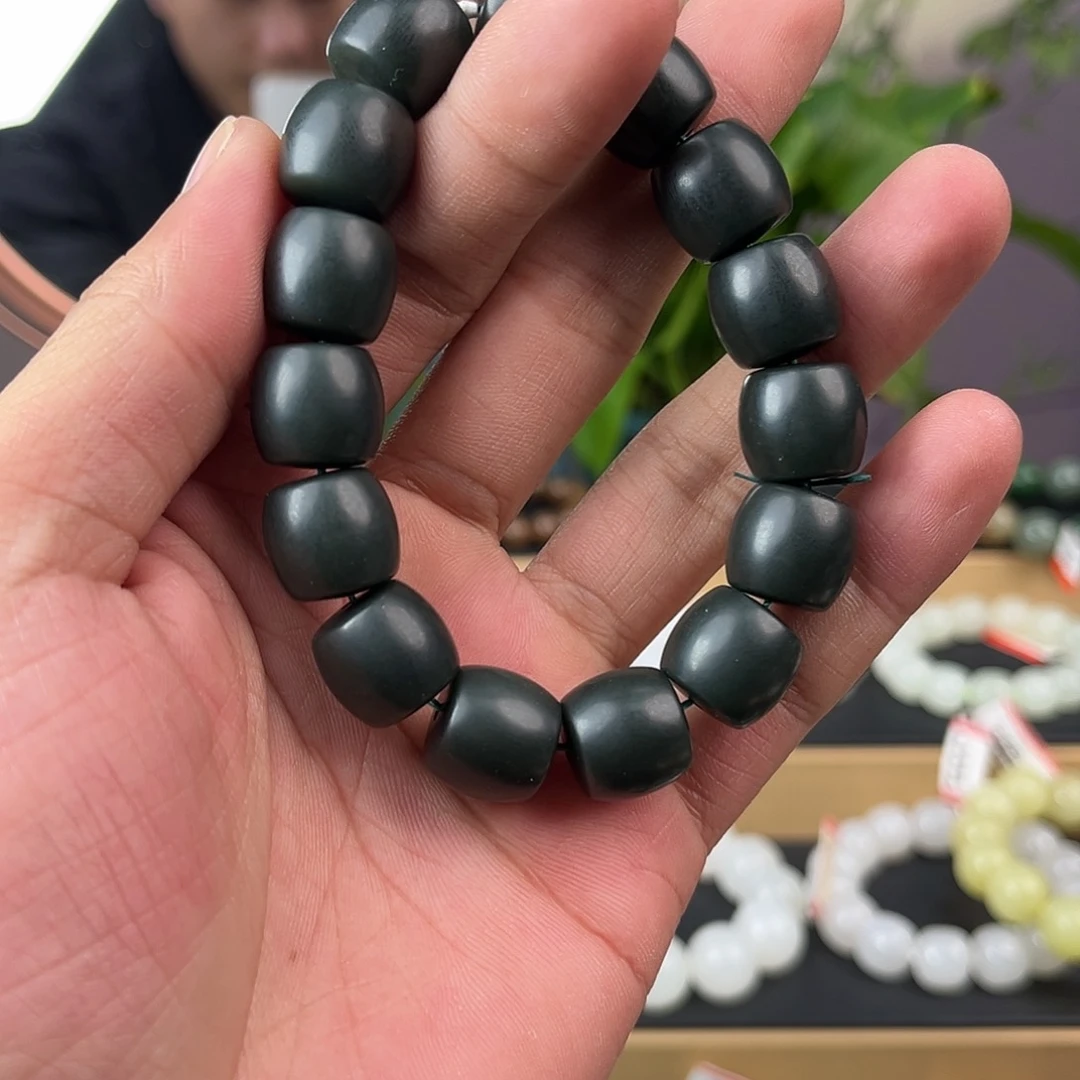 和田玉手串未镶嵌纯天然新疆和田玉塔青一细14mm