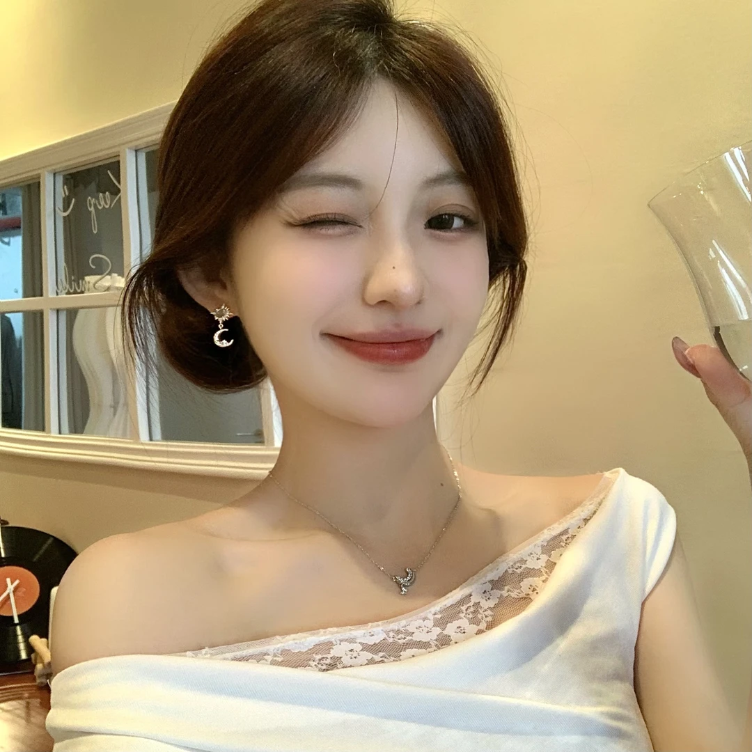 FULL GIRLISH耳环02110超闪百搭星月耳环耳钉