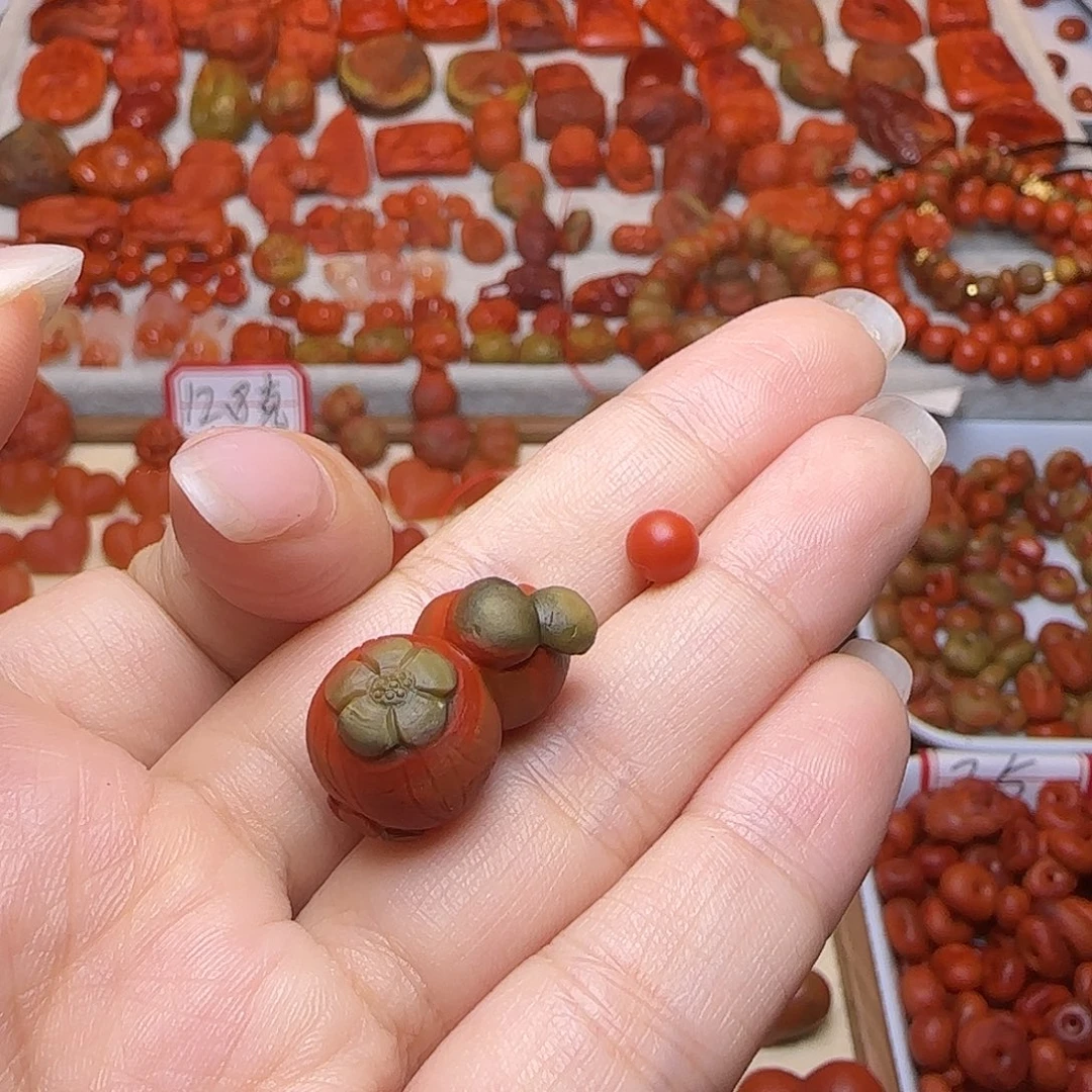 孙***能南红玛瑙未镶嵌吊坠(不含链)