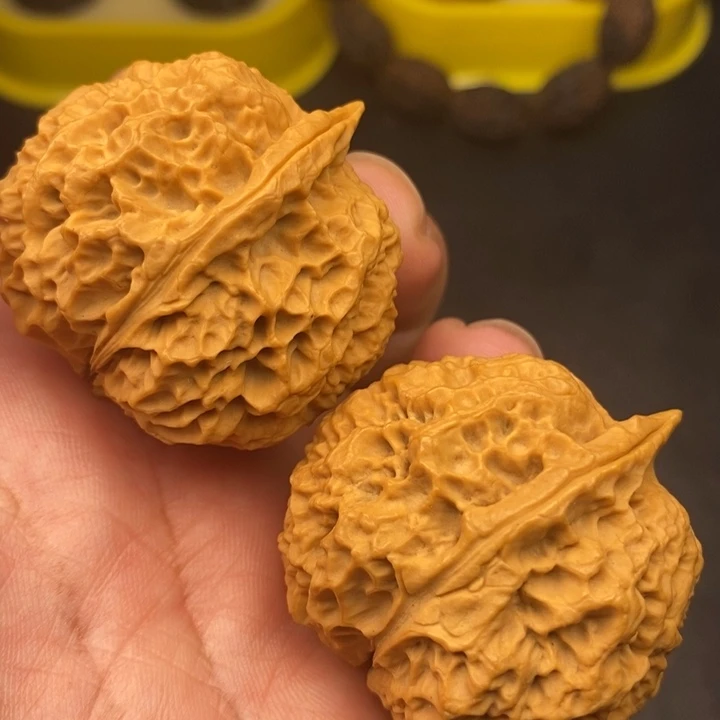 吊坠文玩核桃41 狮子球