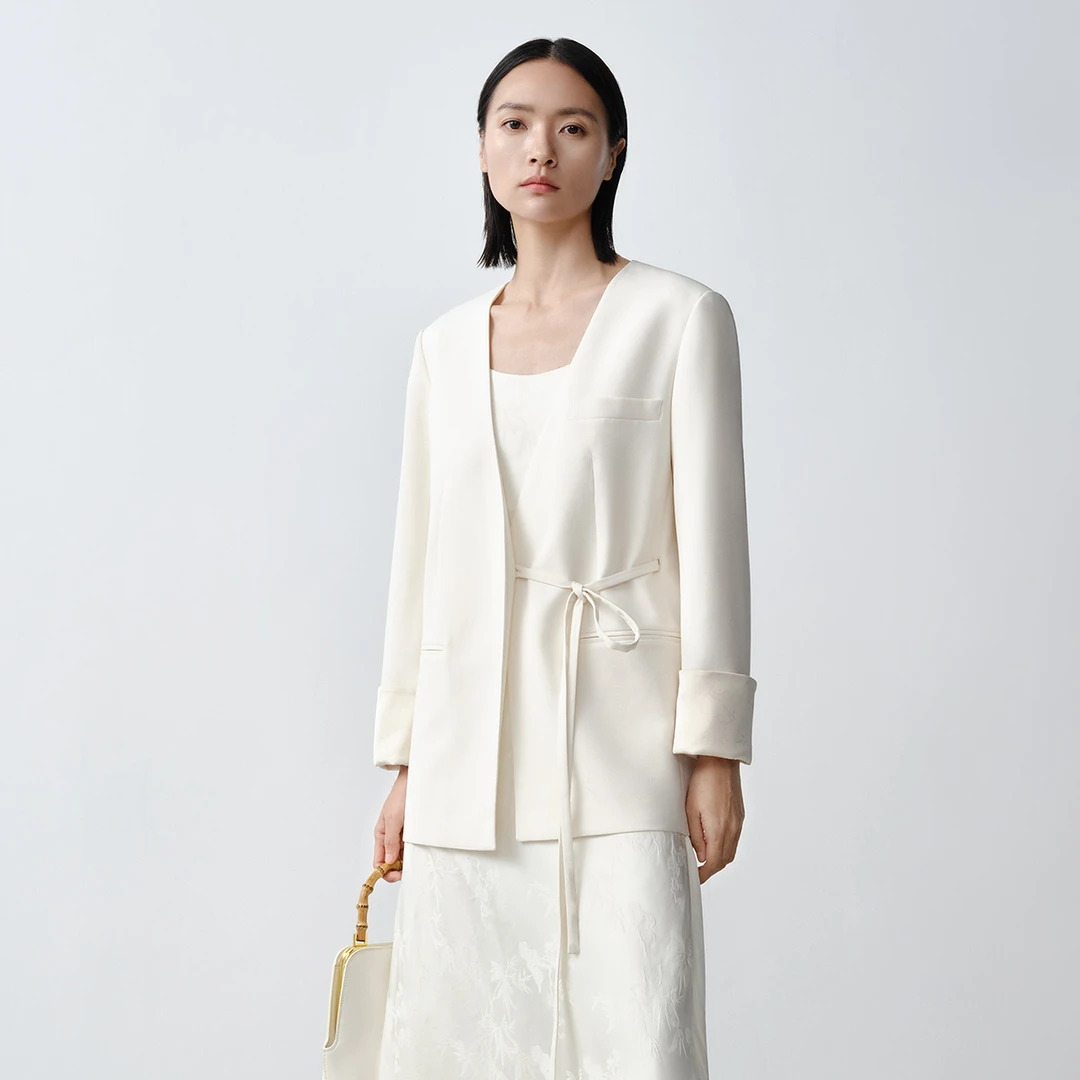 Dekashell/迪卡轩2025秋季新款白色通勤高级感女装长袖西服外套
