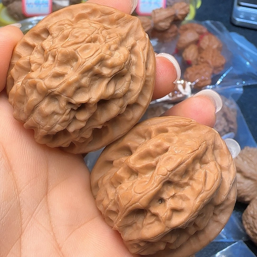 S***b文玩核桃吊坠40磐石➕打底