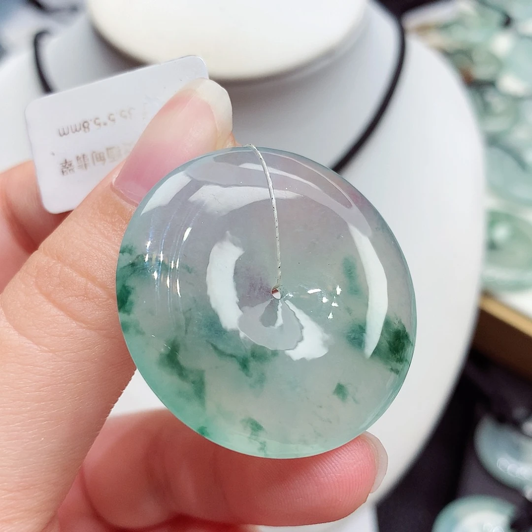 颈饰未镶嵌翡翠翡翠71，35.5/5.8