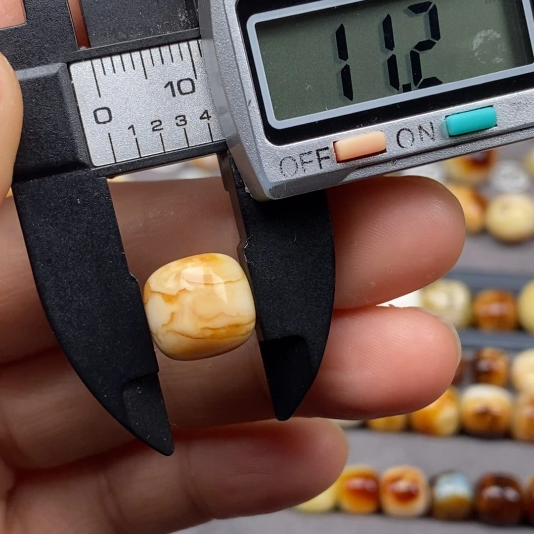 未镶嵌琥珀戒指老型