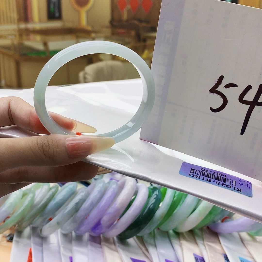 翡翠未镶嵌手镯nnn