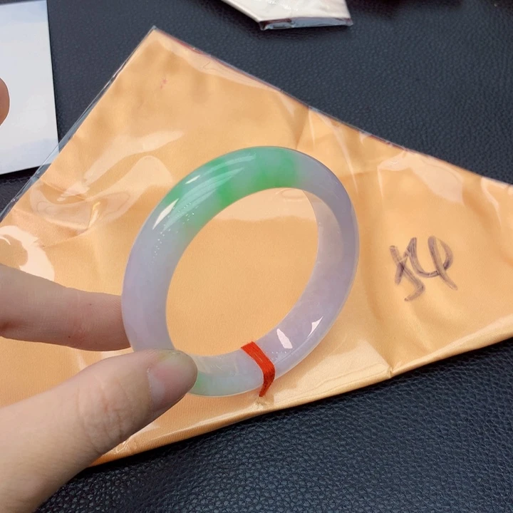 未镶嵌手镯翡翠翡翠手镯
