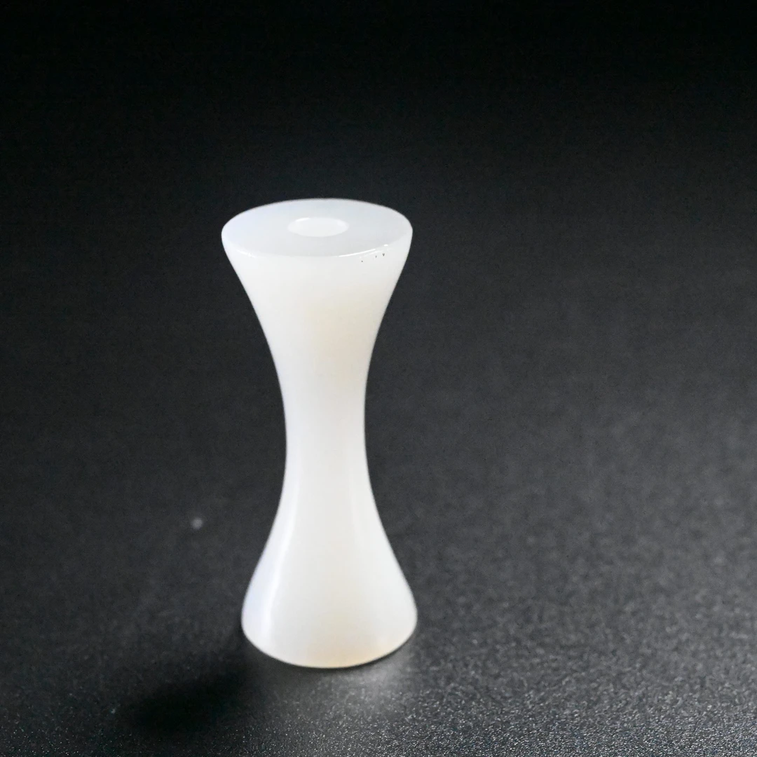 LOT8836 和田玉挂坠/保利