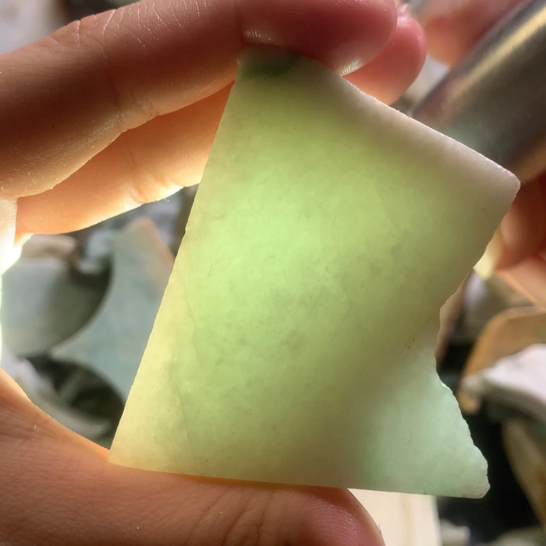 翡翠颈饰未镶嵌缅甸翡翠