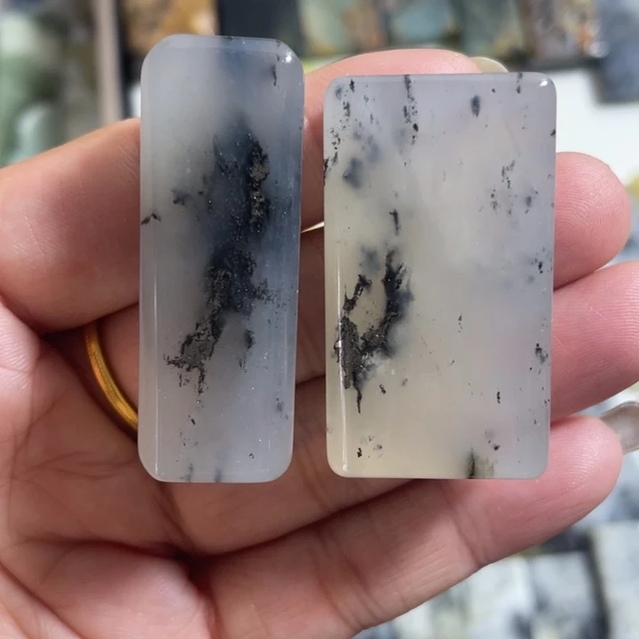 蛇纹石玉未镶嵌天然花玉平安无事牌