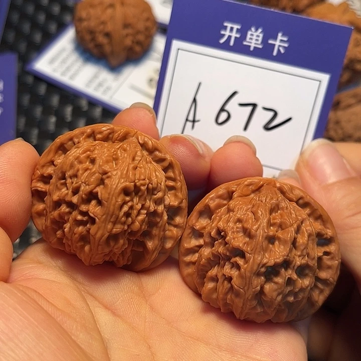 把件桃核41狮子A672