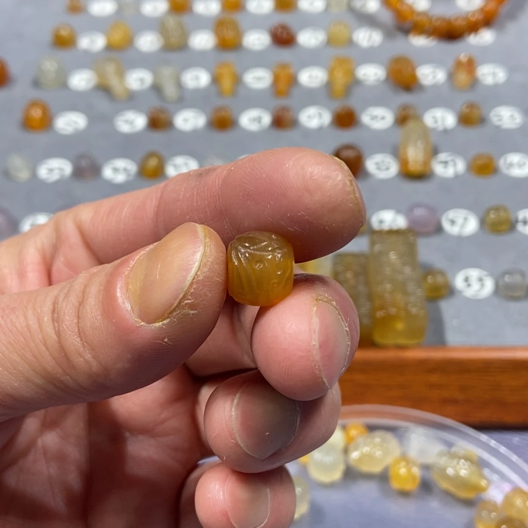 常****玛瑙/玉髓合金颈饰珠