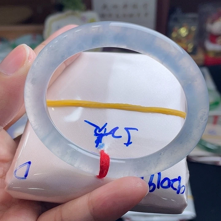 翡翠未镶嵌手镯52.3贵妃冰蓝玻璃条