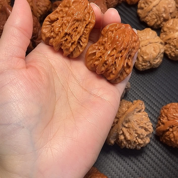 木质类小葫芦。