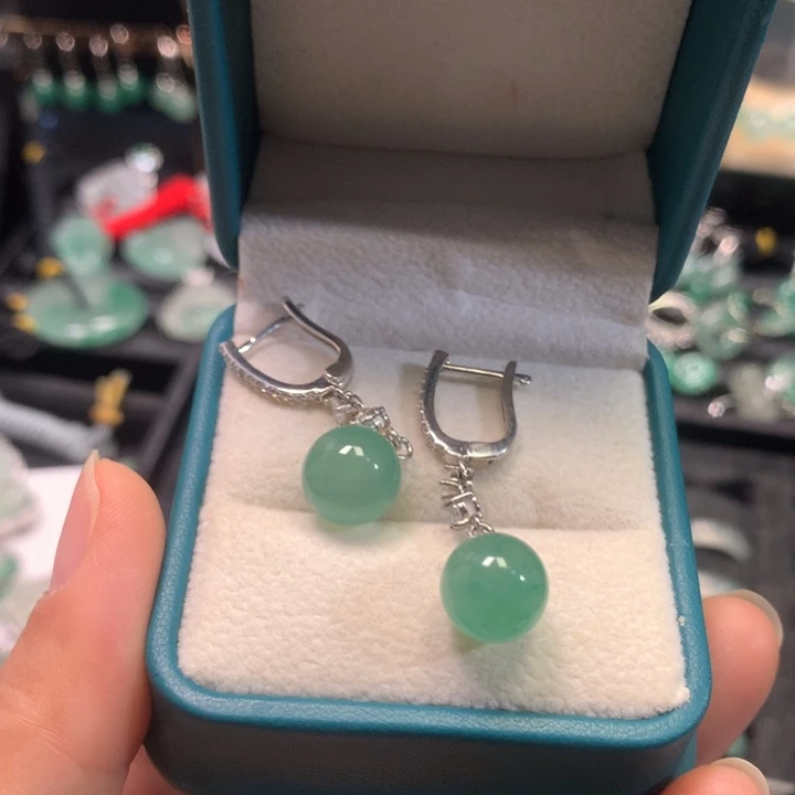 石英质玉银S925镶嵌耳环