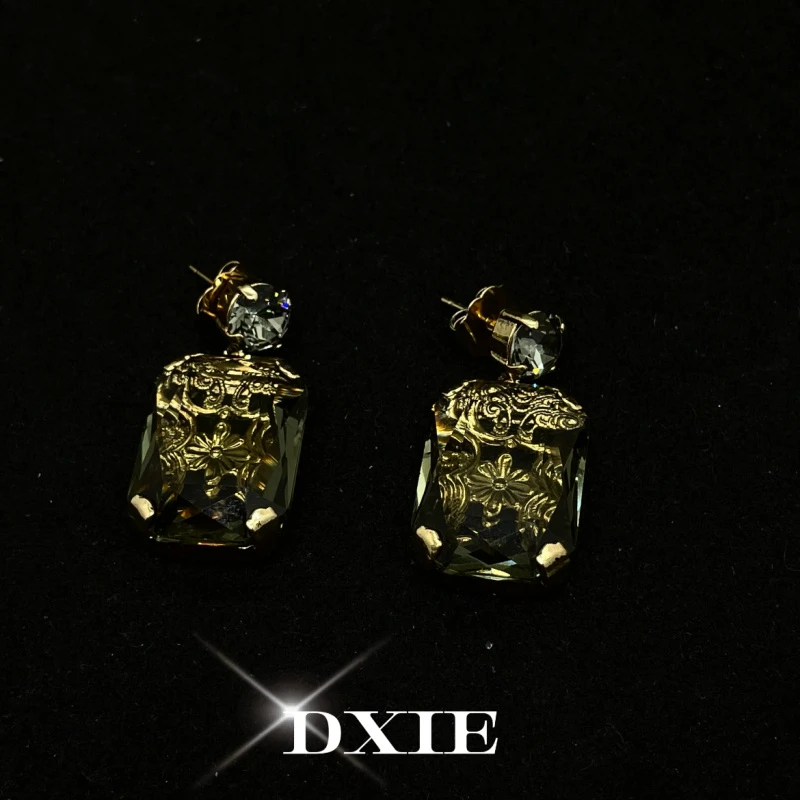 铜合金 树脂 CD 耳饰 20873