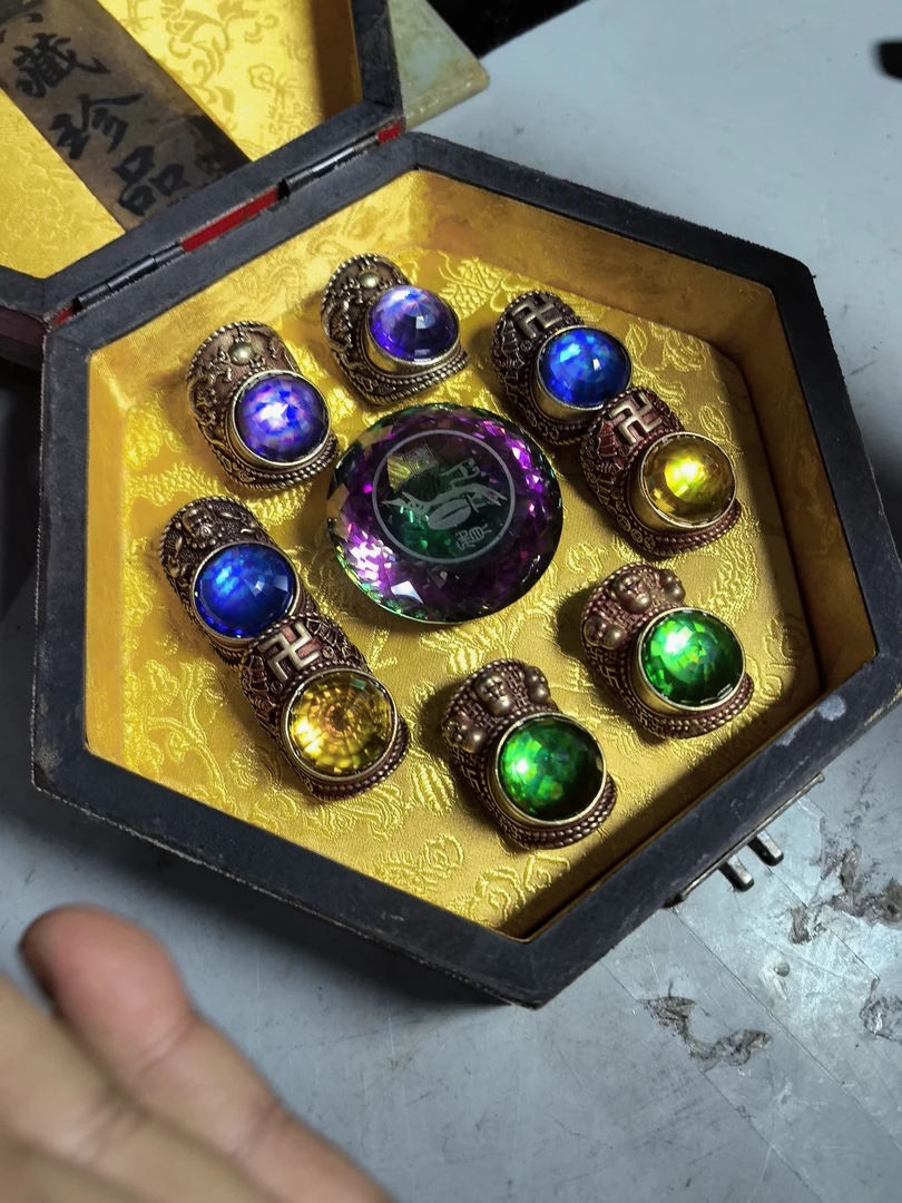 精选优质瓷器摆件