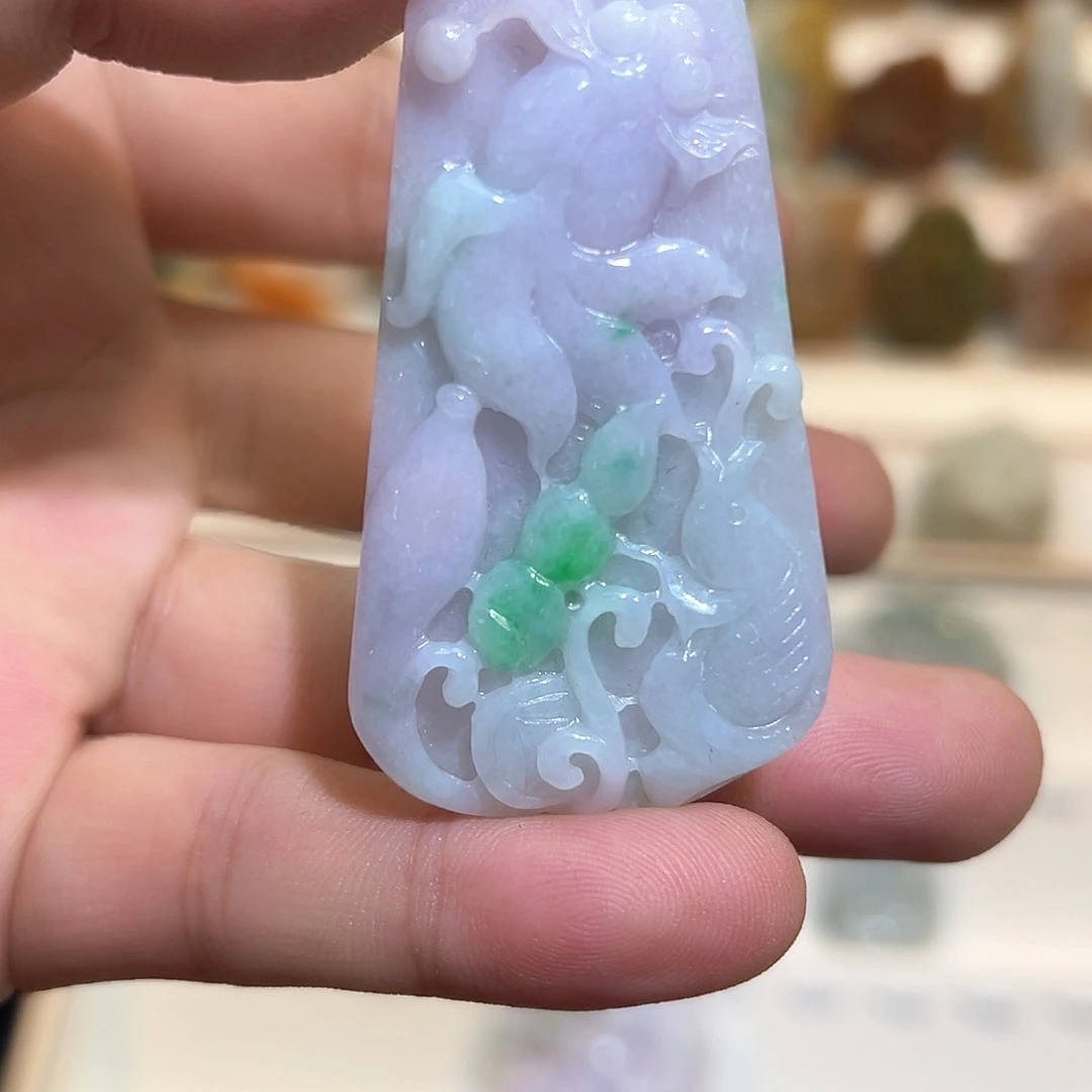 颈饰未镶嵌翡翠挂件