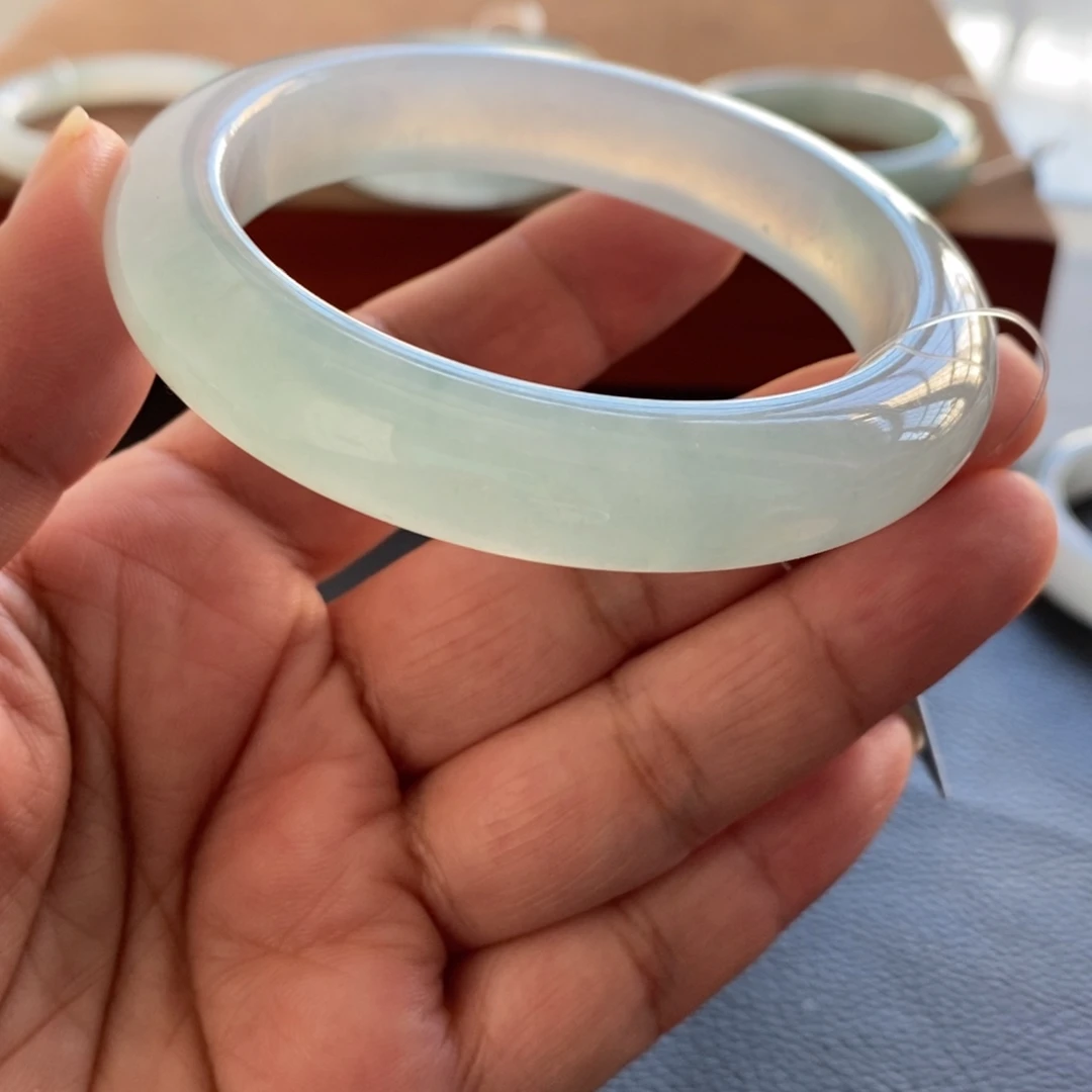 翡翠未镶嵌手镯天然翡翠手镯