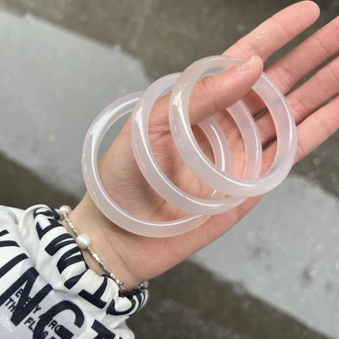 天然玉髓手镯拍一发一