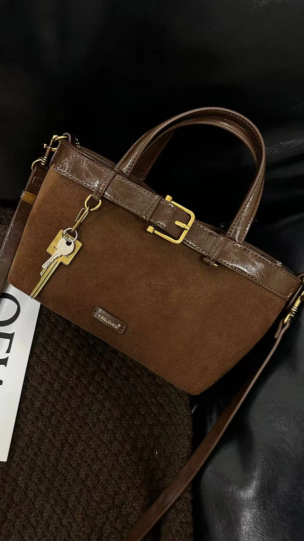 【T.T】秋冬新款时尚小众磨砂双面手提邮差包百搭单肩斜挎女包25139