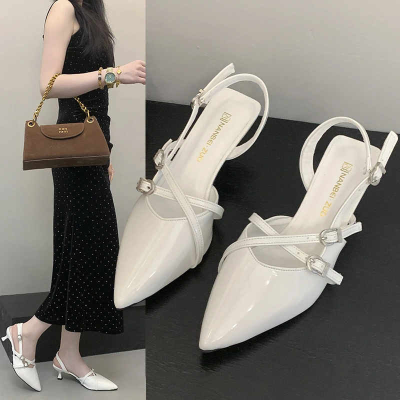 2025新款法式设计感漆皮尖浅口皮带扣高跟鞋软底细跟单鞋女尖头