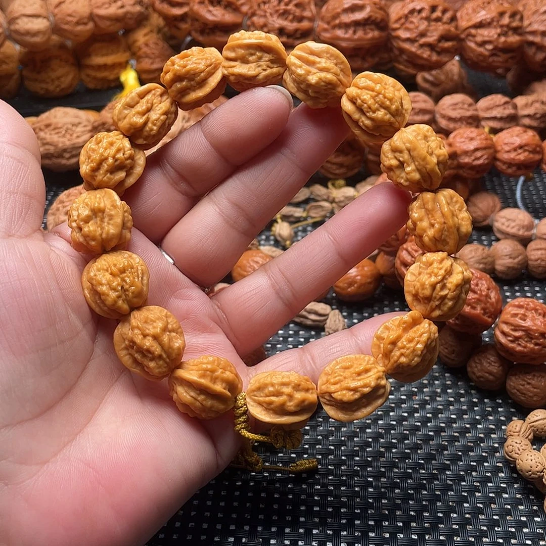1***7手串文玩核桃嵩山