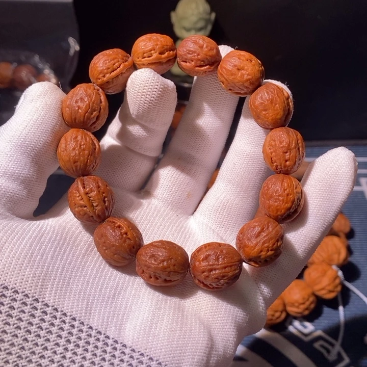 手串文玩核桃……8