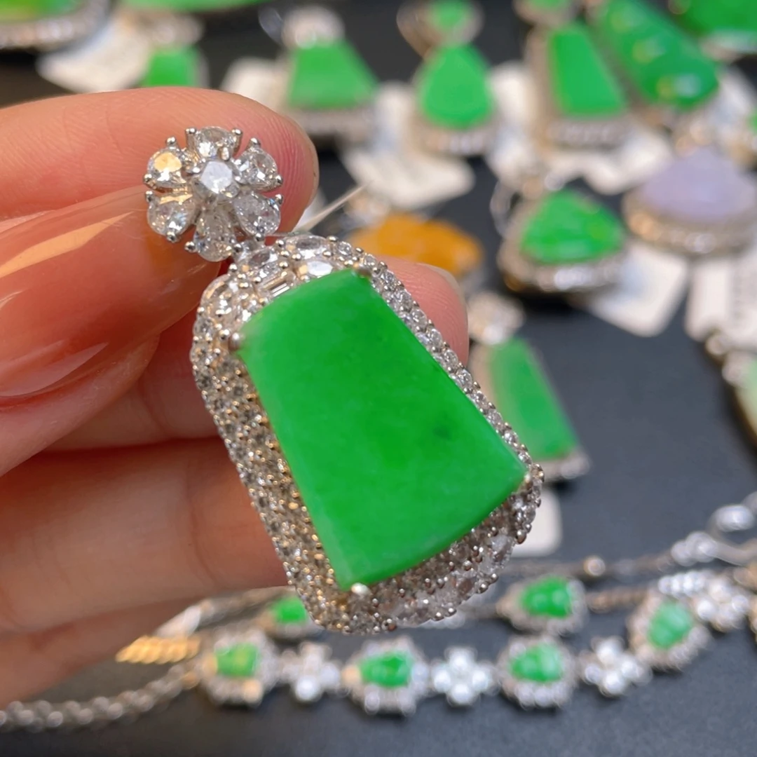 翡翠银S925镶嵌颈饰