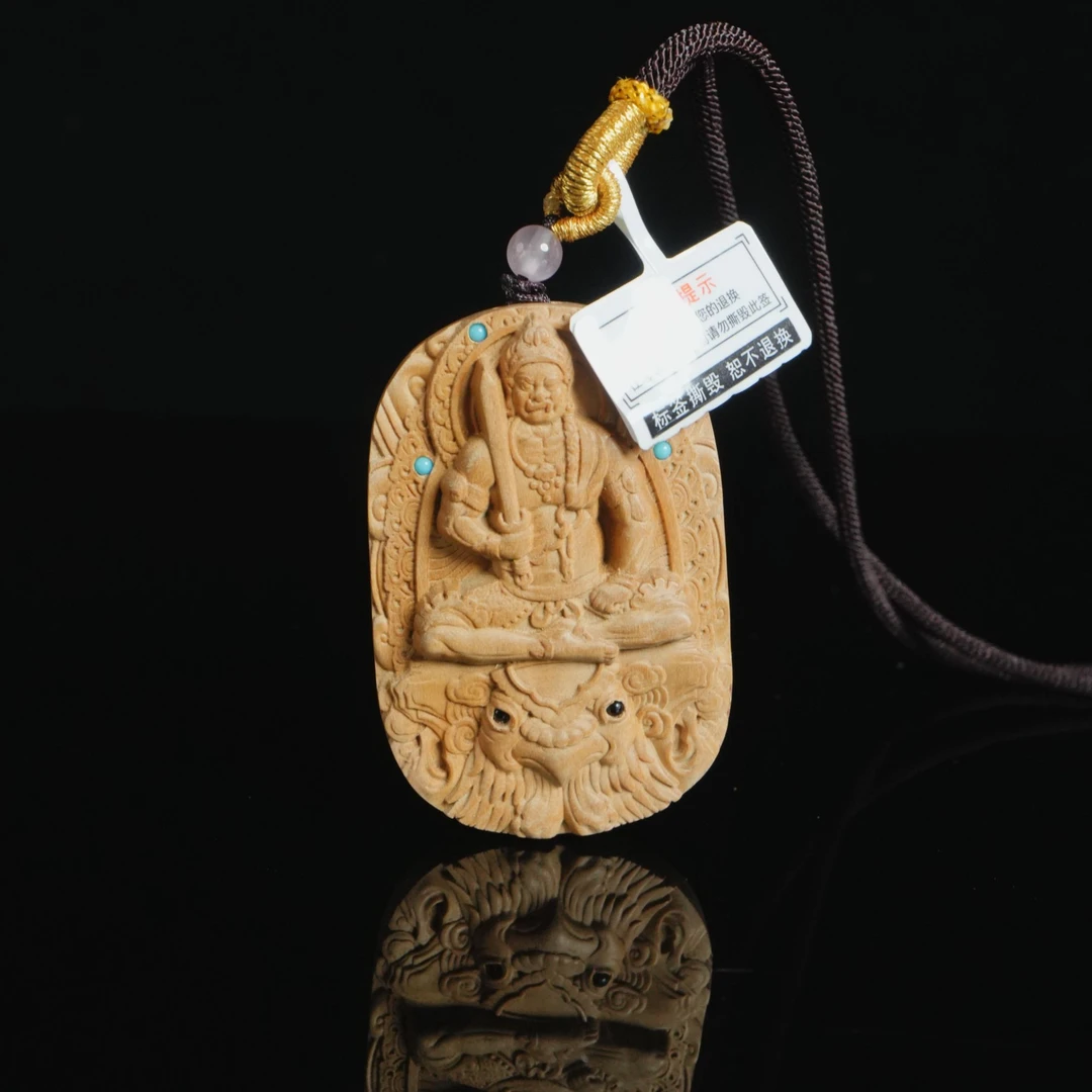 DY-C1413 印度老山檀香不动明王（鸡） 5.7x3.8x0.9cm 含14.3g