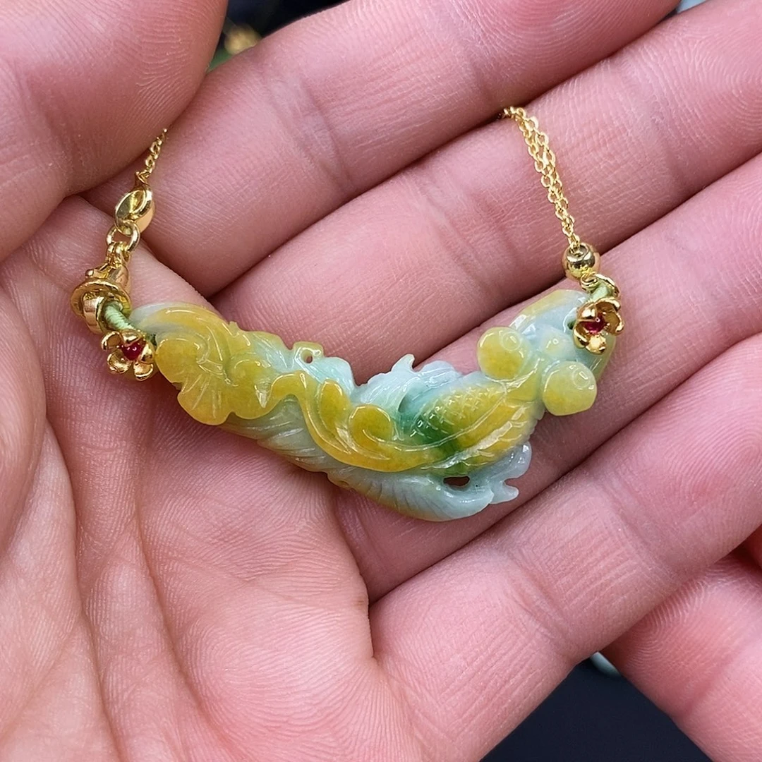 颈饰未镶嵌翡翠吊坠