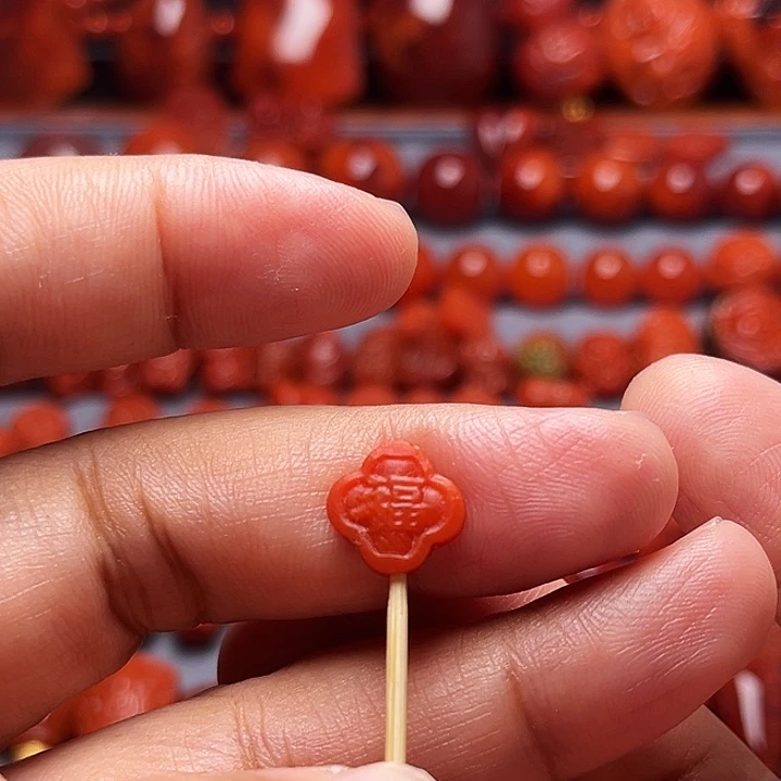 南红玛瑙未镶嵌配饰福财背云10.7mm