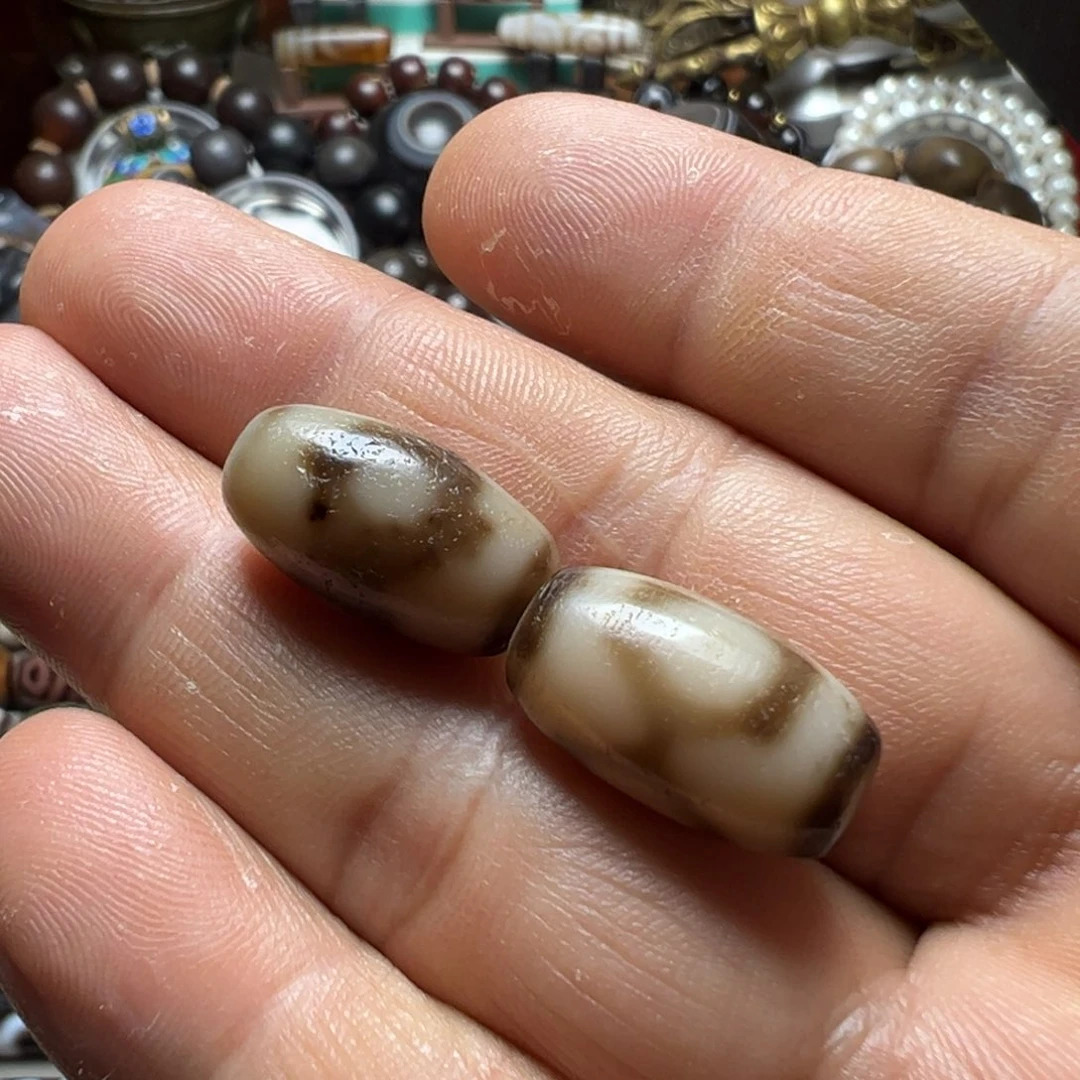 -***物玛瑙/玉髓未镶嵌颈饰