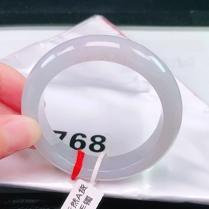 翡翠未镶嵌手镯768