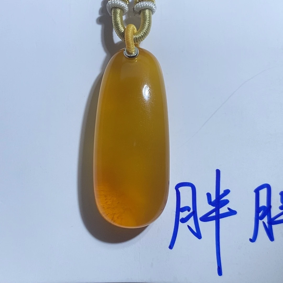 定制琥珀未镶嵌蜜蜡